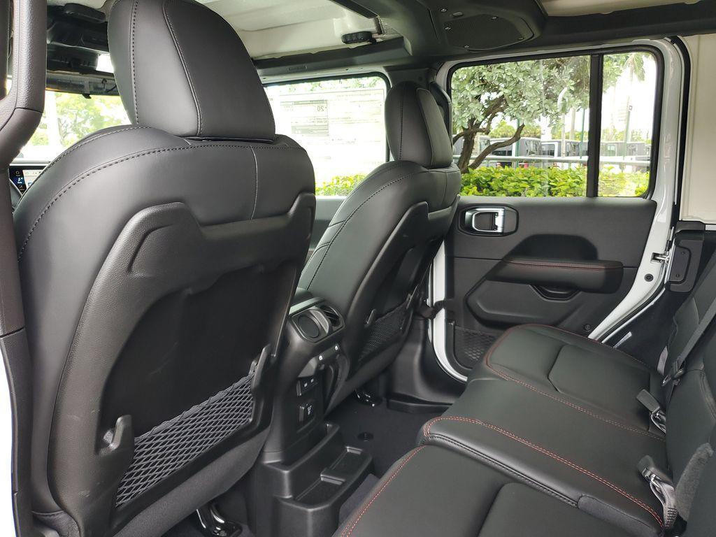 new 2025 Jeep Wrangler car, priced at $51,306