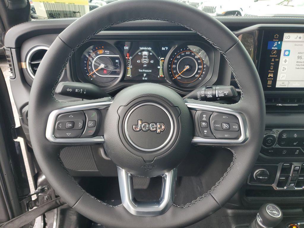 new 2025 Jeep Wrangler car, priced at $46,227