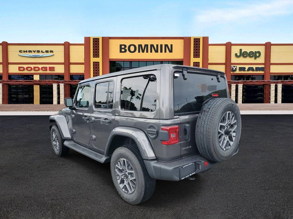 new 2025 Jeep Wrangler car, priced at $46,227