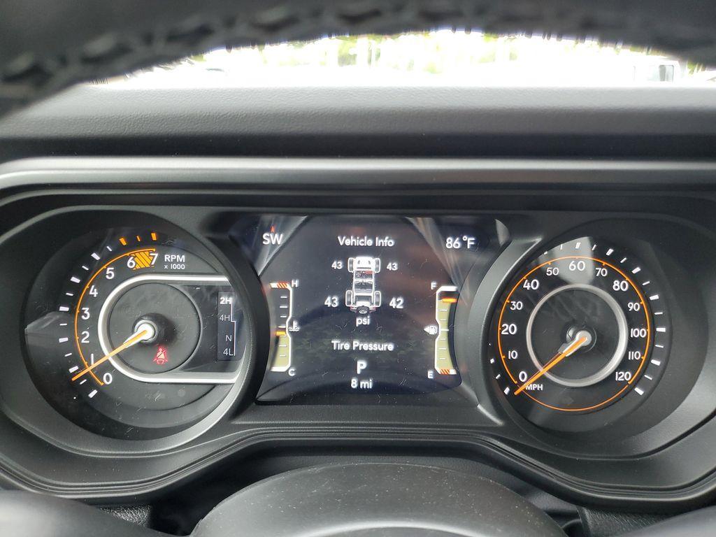 new 2025 Jeep Wrangler car, priced at $46,227