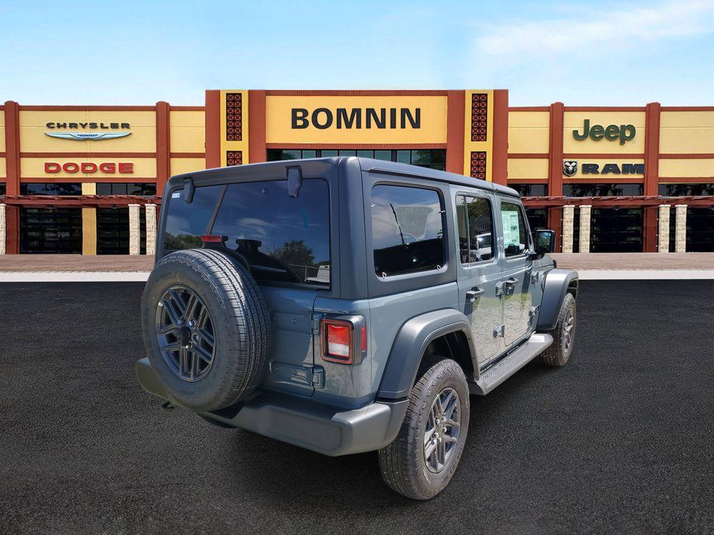new 2025 Jeep Wrangler car, priced at $40,076