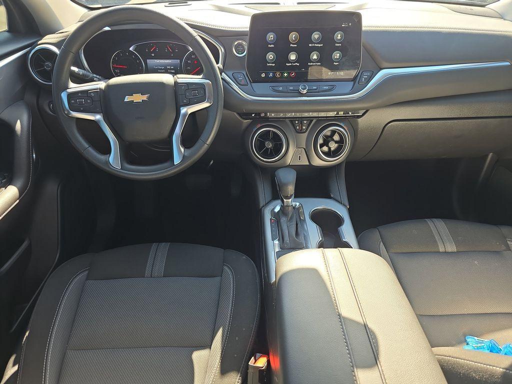 used 2025 Chevrolet Blazer car, priced at $25,490
