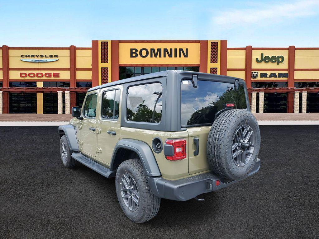 new 2025 Jeep Wrangler car, priced at $41,671