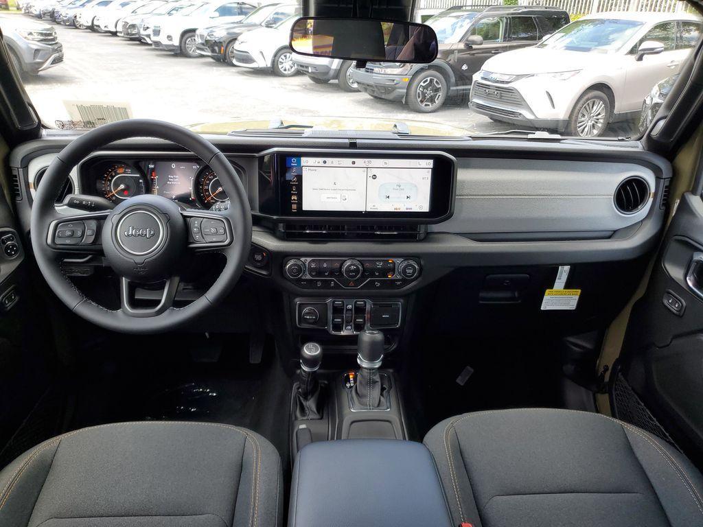 new 2025 Jeep Wrangler car, priced at $41,671