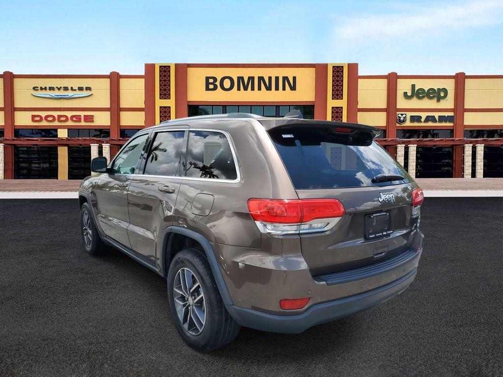 used 2017 Jeep Grand Cherokee car, priced at $12,990
