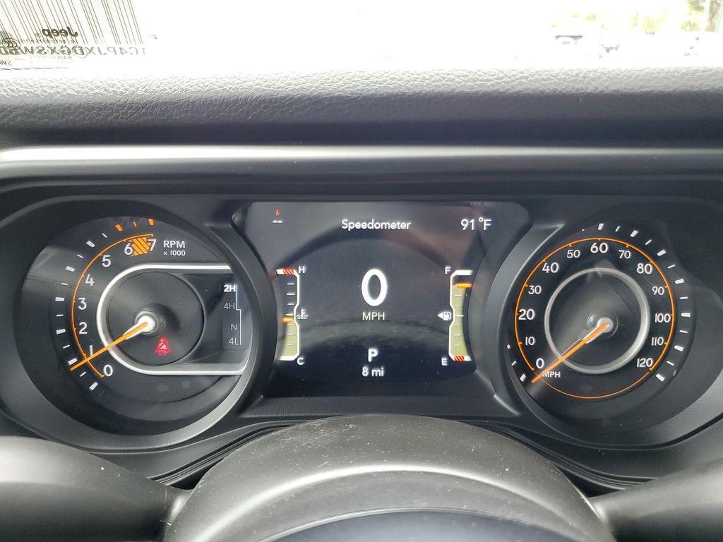 new 2025 Jeep Wrangler car, priced at $41,671