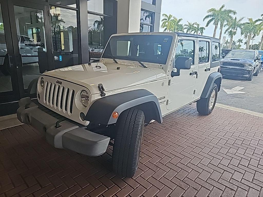 used 2015 Jeep Wrangler Unlimited car, priced at $15,990