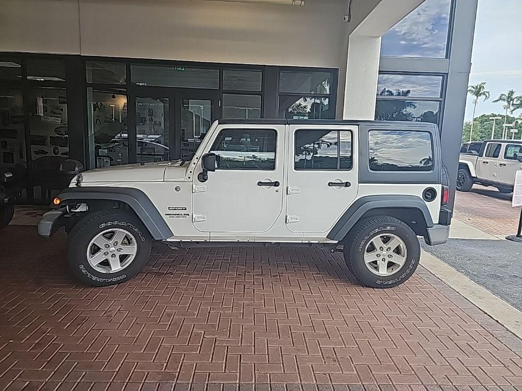 used 2015 Jeep Wrangler Unlimited car, priced at $16,490