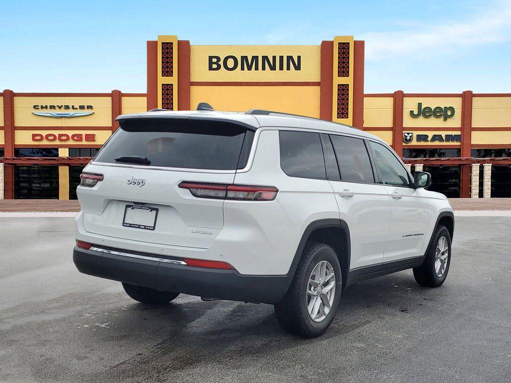 new 2025 Jeep Grand Cherokee L car, priced at $33,900