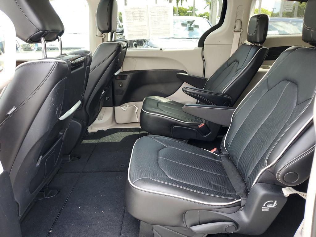 used 2021 Chrysler Pacifica car, priced at $18,490