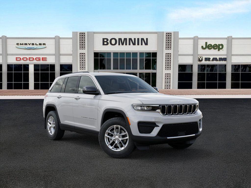 new 2025 Jeep Grand Cherokee car, priced at $31,825
