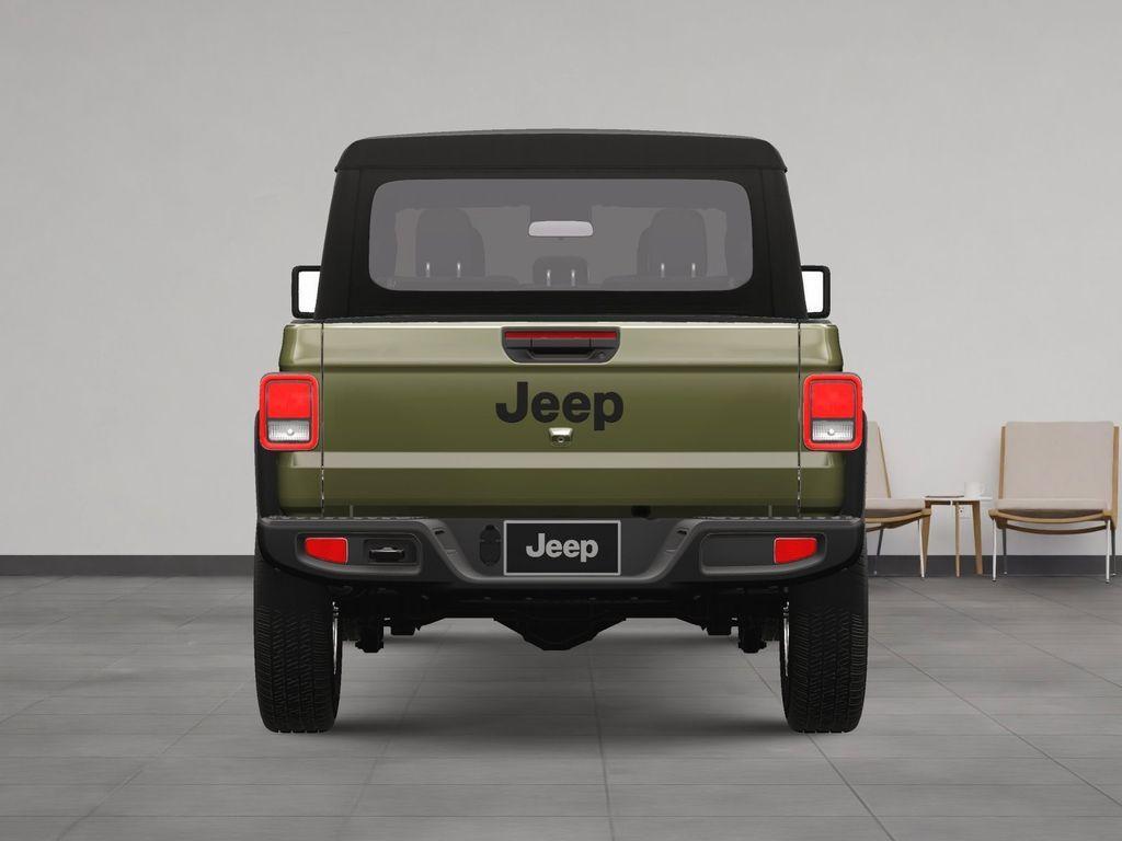new 2025 Jeep Gladiator car, priced at $41,430