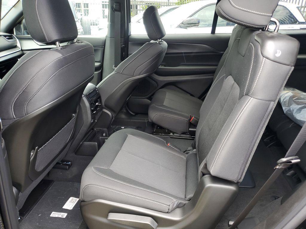 new 2025 Jeep Grand Cherokee L car, priced at $30,590