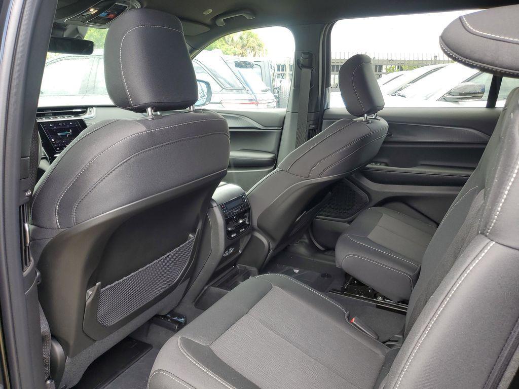 new 2025 Jeep Grand Cherokee L car, priced at $30,590