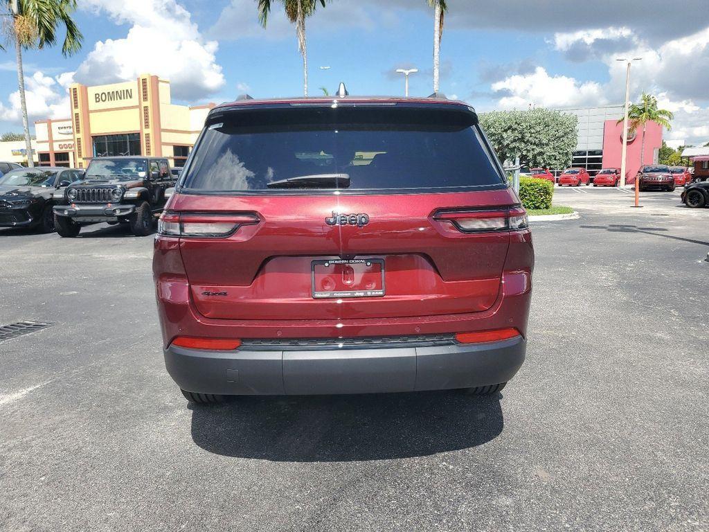 new 2025 Jeep Grand Cherokee L car, priced at $42,995