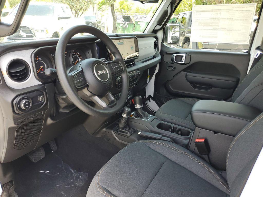 new 2025 Jeep Gladiator car, priced at $33,222