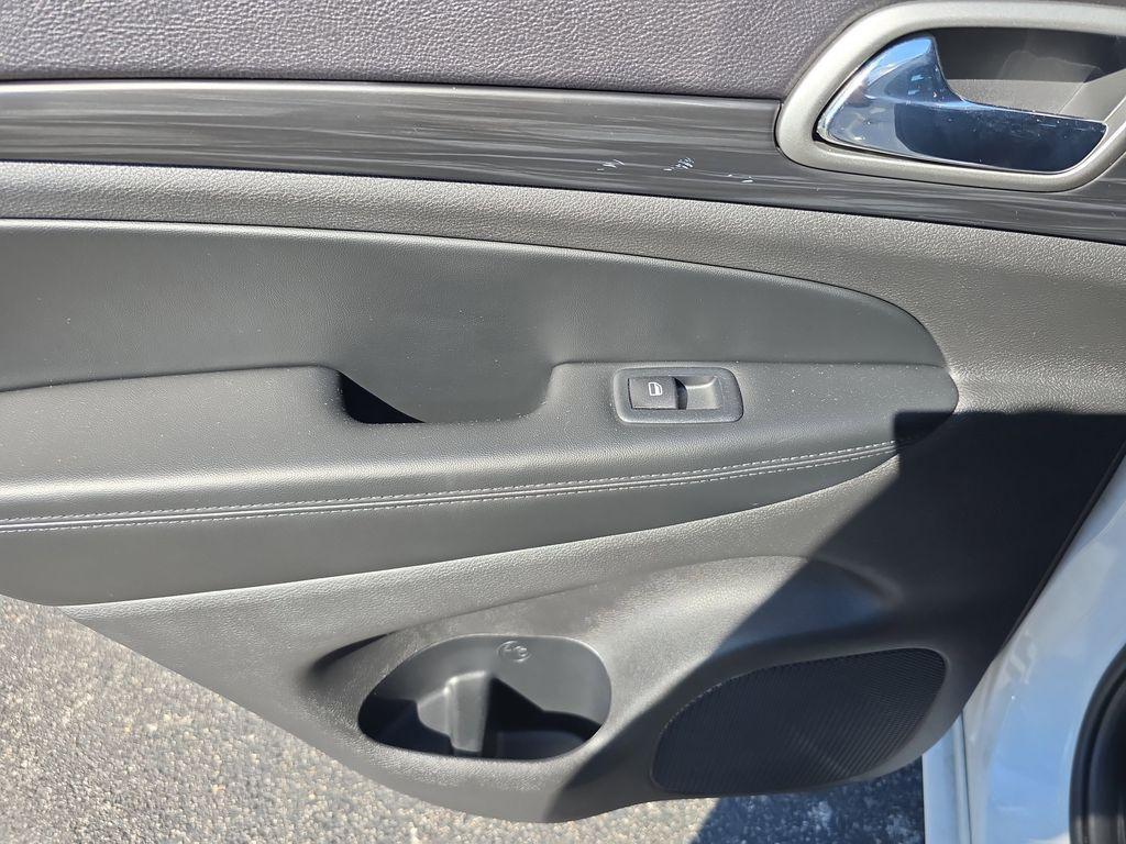 used 2019 Jeep Grand Cherokee car, priced at $9,690