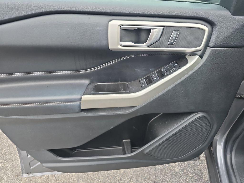 used 2022 Ford Explorer car, priced at $23,490