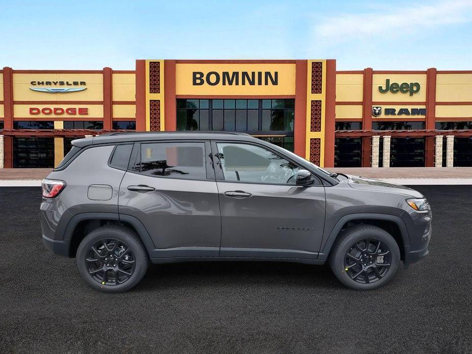 new 2024 Jeep Compass car, priced at $25,995