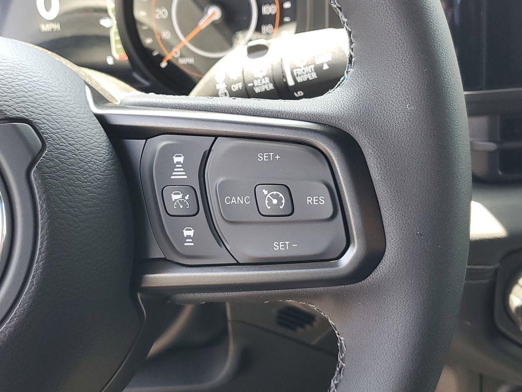 new 2025 Jeep Wrangler car, priced at $52,315