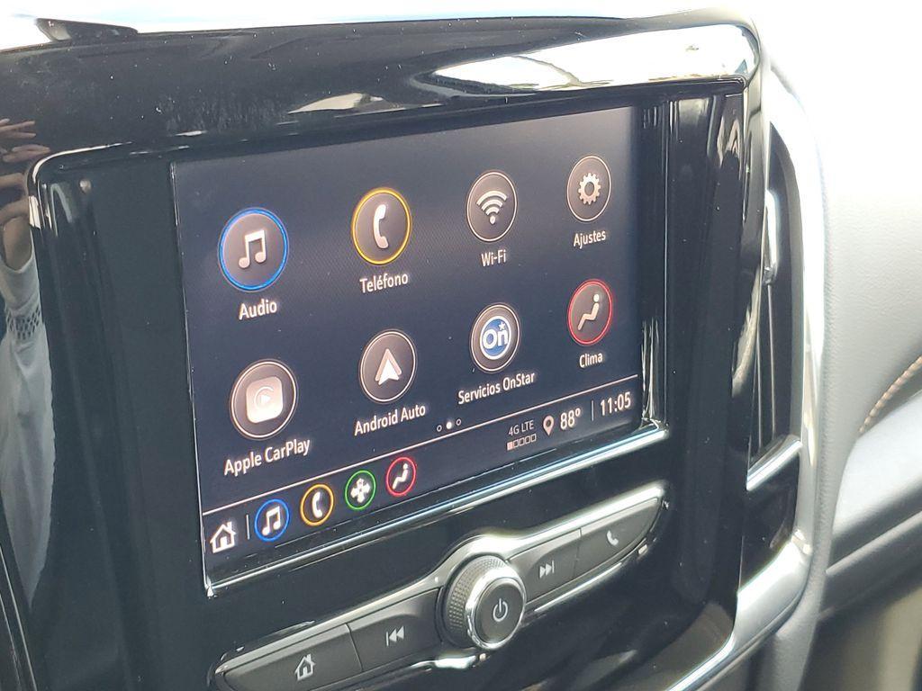 used 2021 Chevrolet Traverse car, priced at $19,990