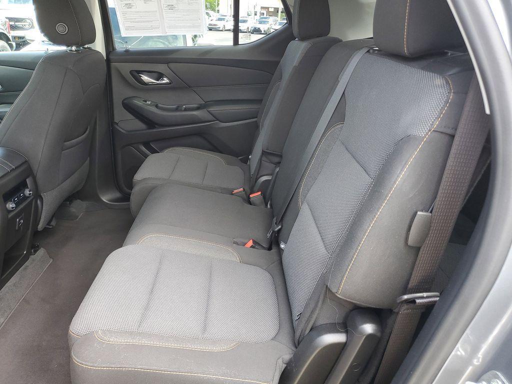 used 2021 Chevrolet Traverse car, priced at $19,990