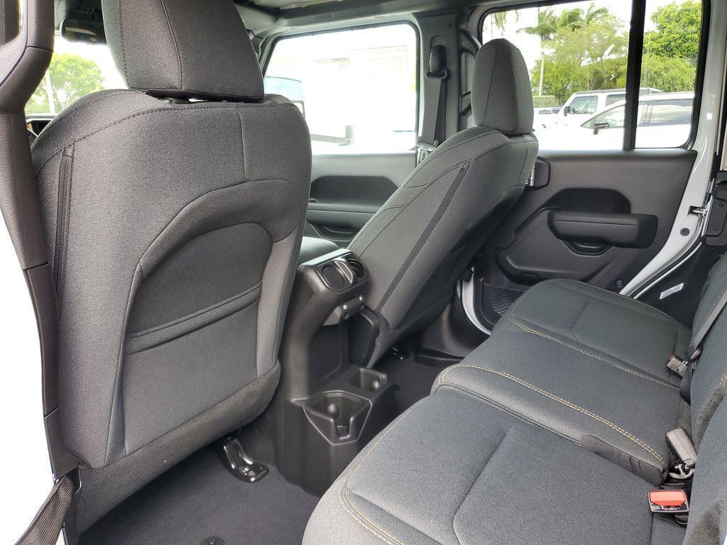 new 2025 Jeep Wrangler car, priced at $39,481