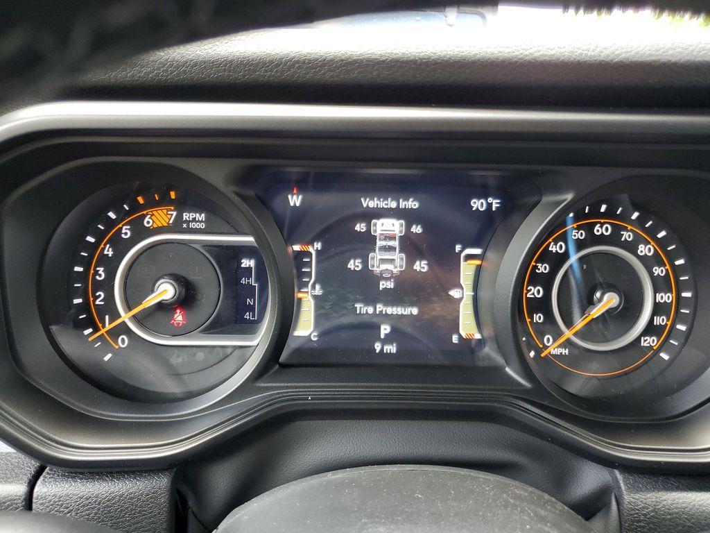new 2025 Jeep Wrangler car, priced at $39,481