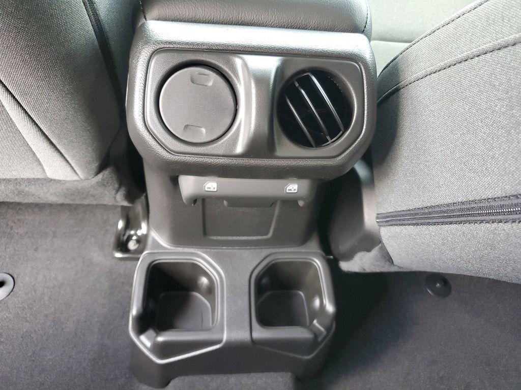 new 2025 Jeep Wrangler car, priced at $39,481