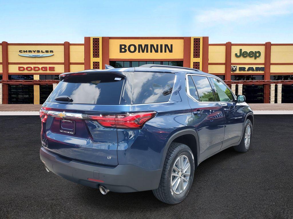 used 2022 Chevrolet Traverse car, priced at $24,490