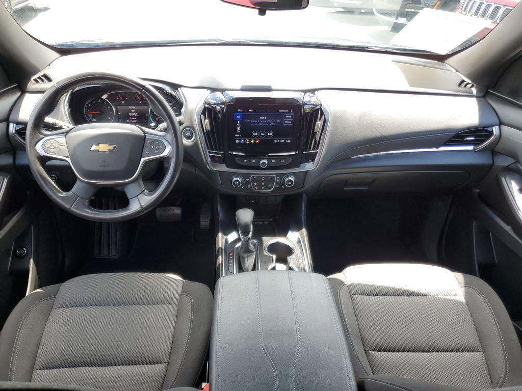 used 2022 Chevrolet Traverse car, priced at $24,490