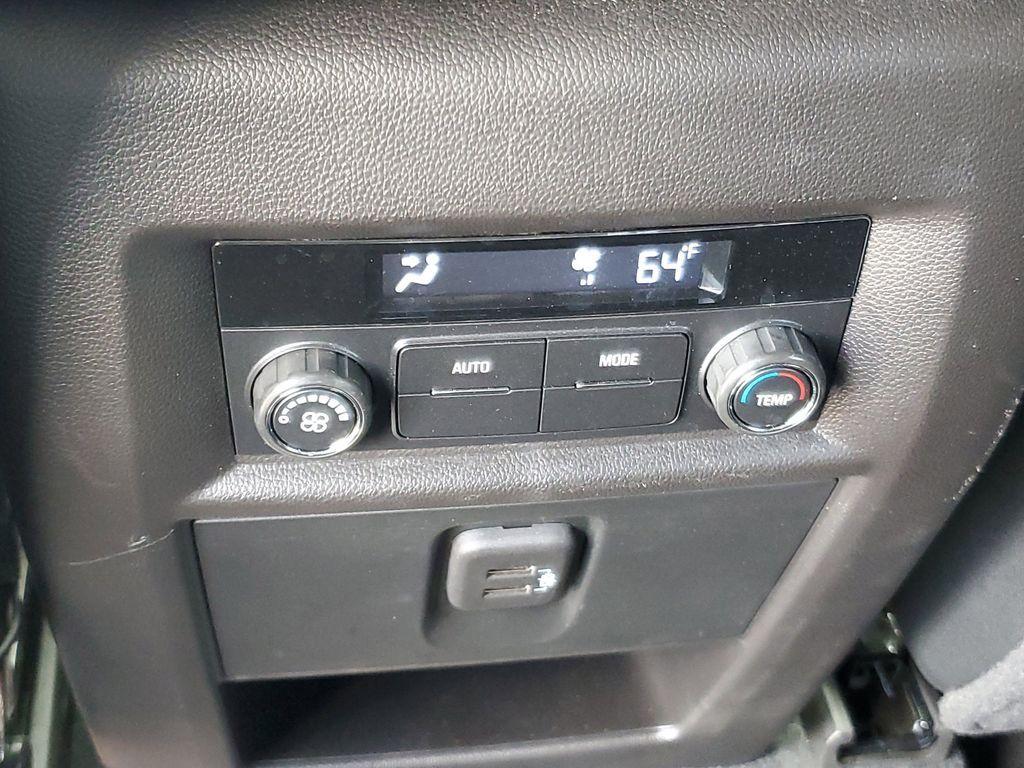 used 2022 Chevrolet Traverse car, priced at $24,490