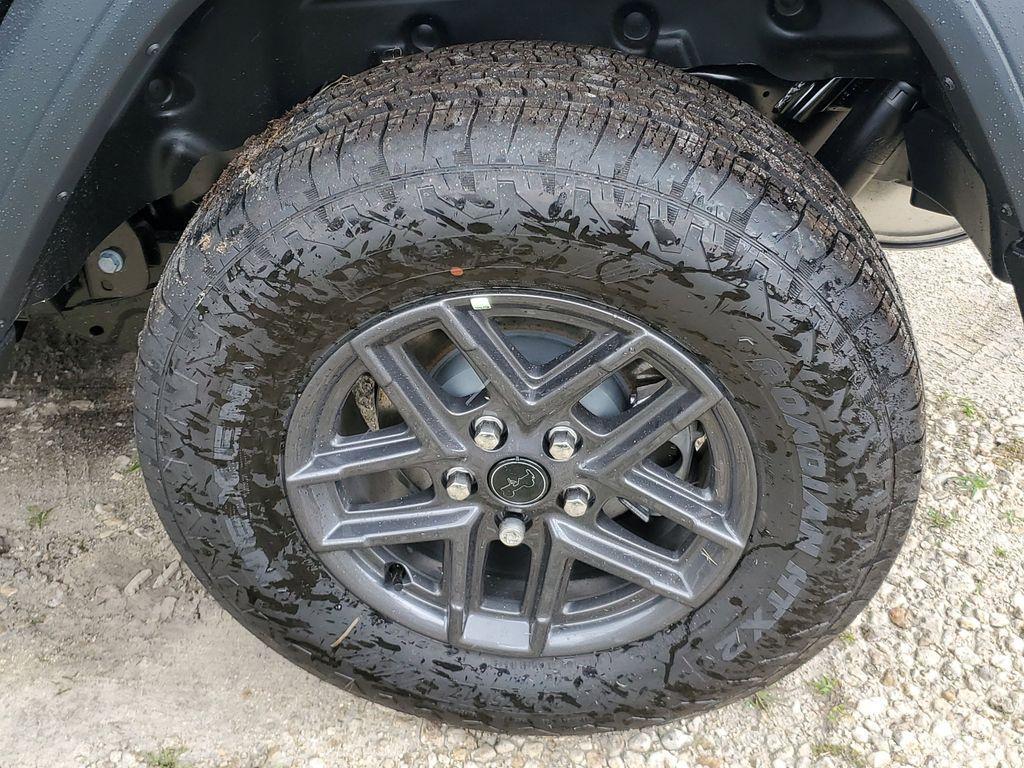 new 2025 Jeep Wrangler car, priced at $40,076