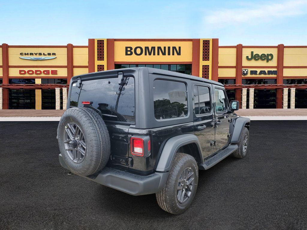 new 2025 Jeep Wrangler car, priced at $40,076