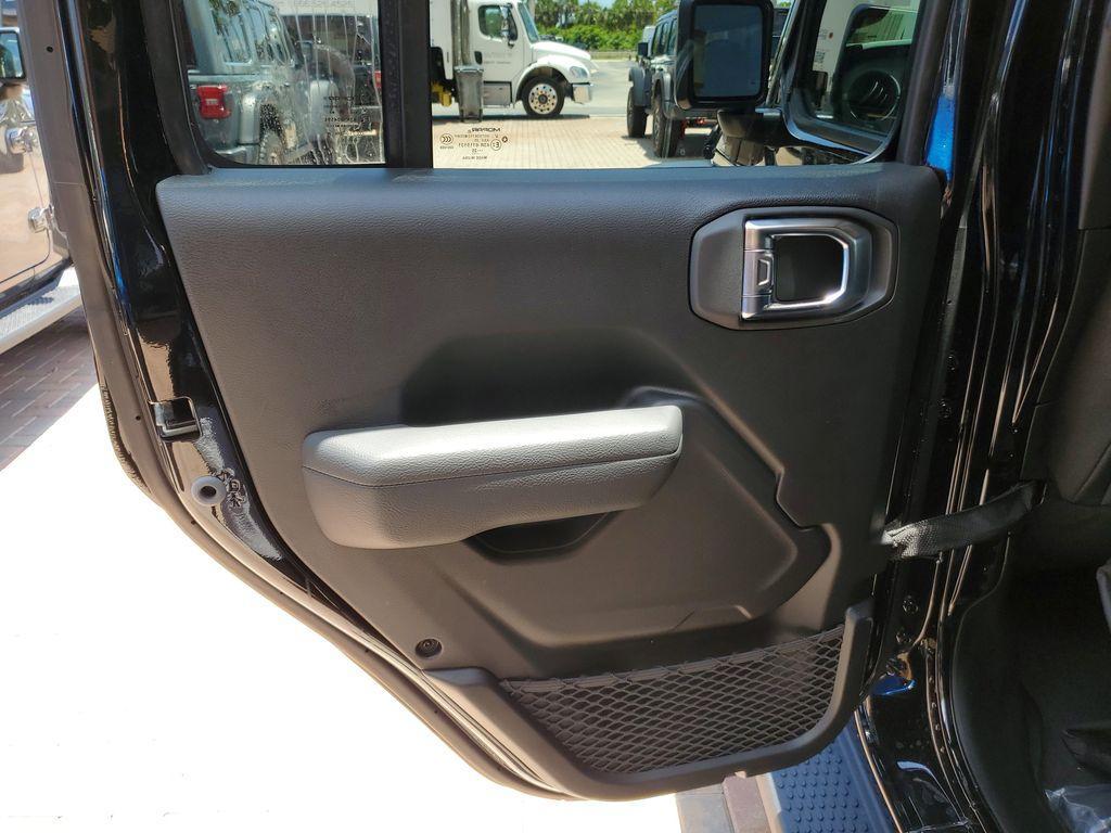 new 2025 Jeep Wrangler 4xe car, priced at $46,305