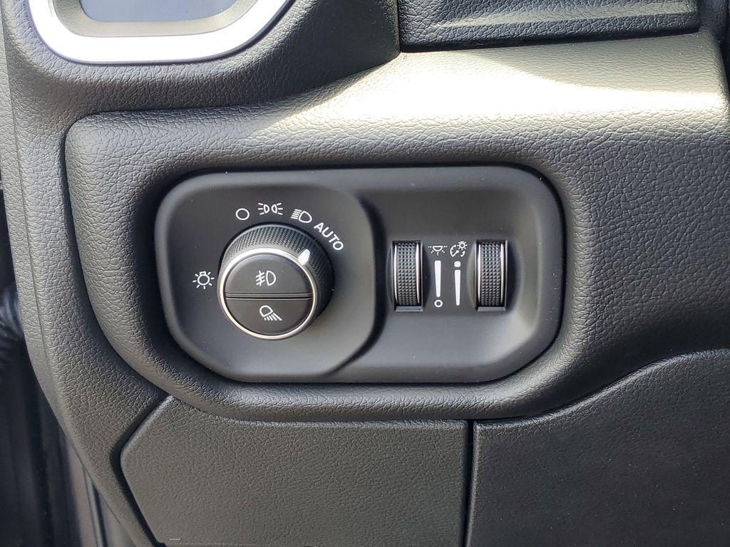 new 2025 Ram 2500 car, priced at $78,195