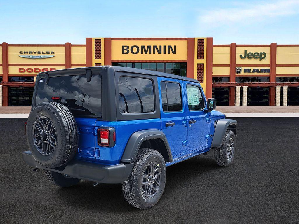 new 2025 Jeep Wrangler car, priced at $40,076