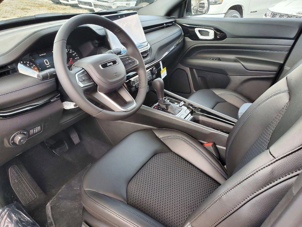 new 2025 Jeep Compass car, priced at $24,993