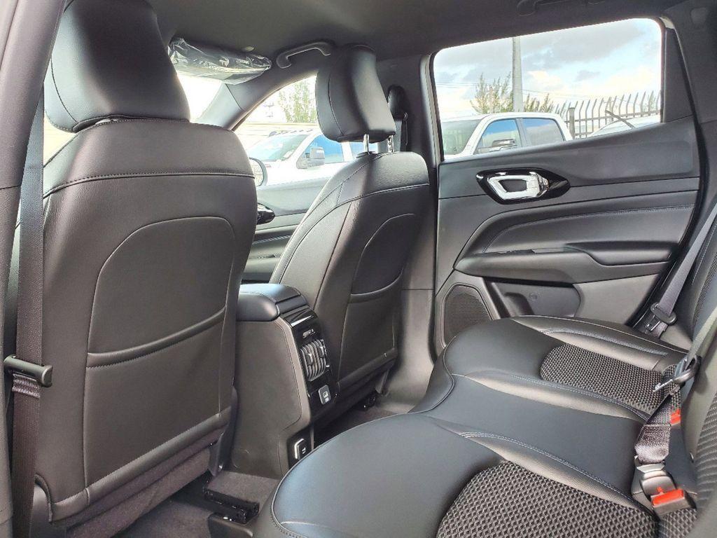 new 2025 Jeep Compass car, priced at $24,993