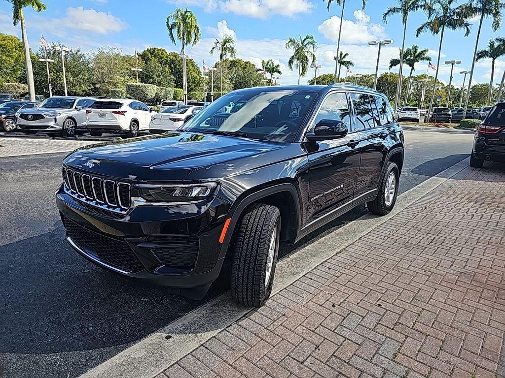 used 2024 Jeep Grand Cherokee car, priced at $29,990