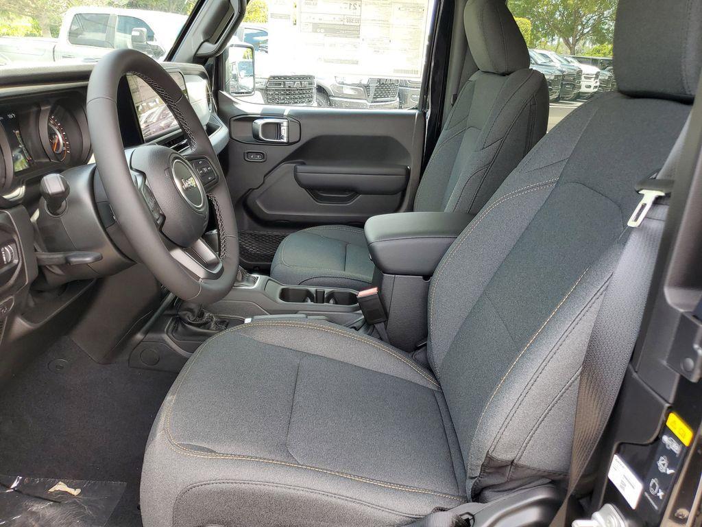 new 2025 Jeep Wrangler car, priced at $33,995