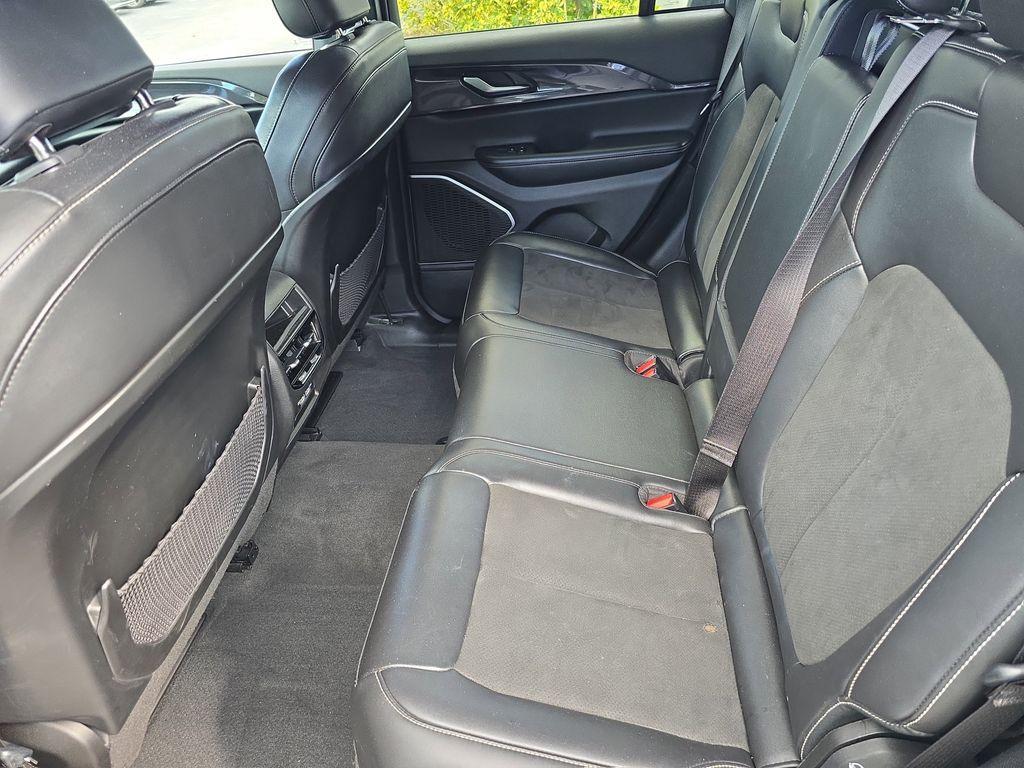 used 2022 Jeep Grand Cherokee car, priced at $28,490