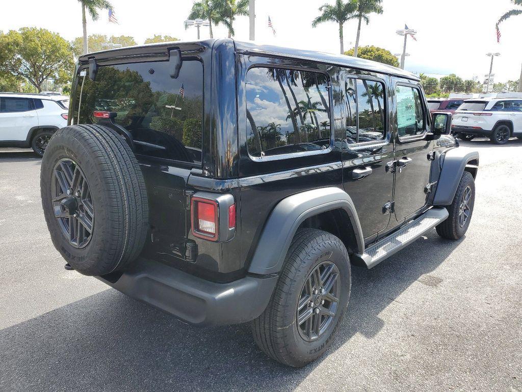 new 2025 Jeep Wrangler car, priced at $43,270