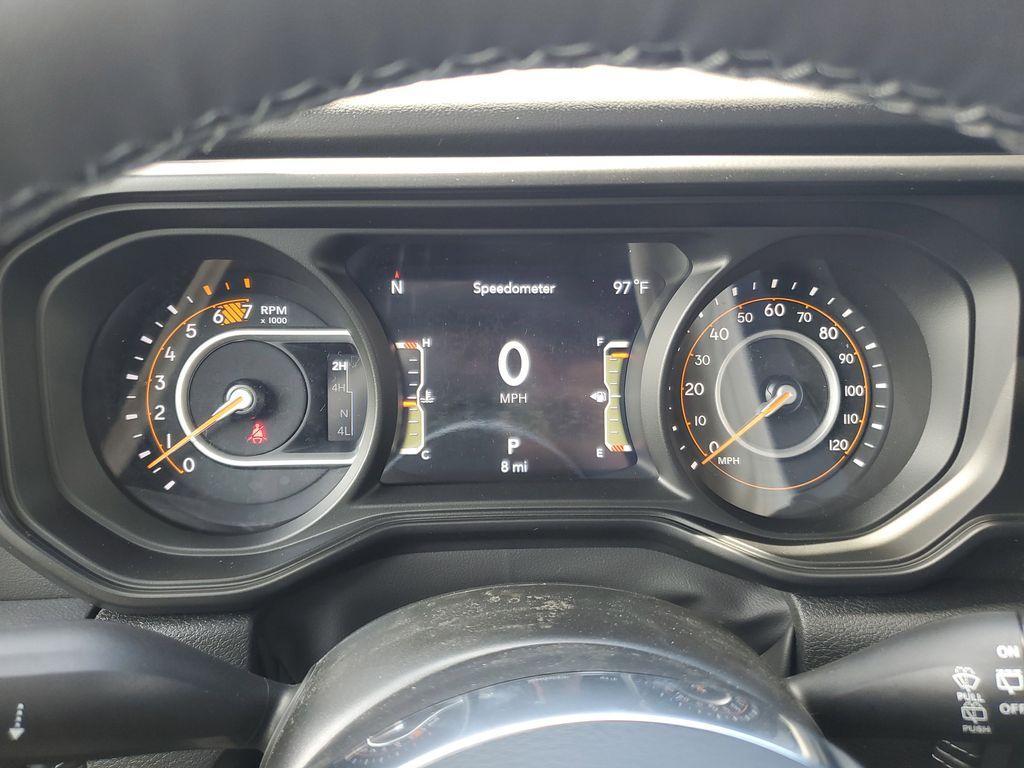 new 2025 Jeep Wrangler car, priced at $47,727