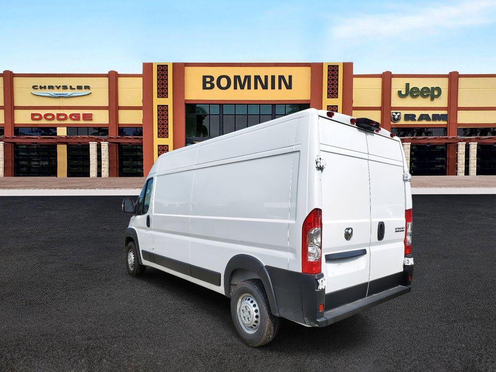 new 2025 Ram ProMaster 2500 car, priced at $42,405
