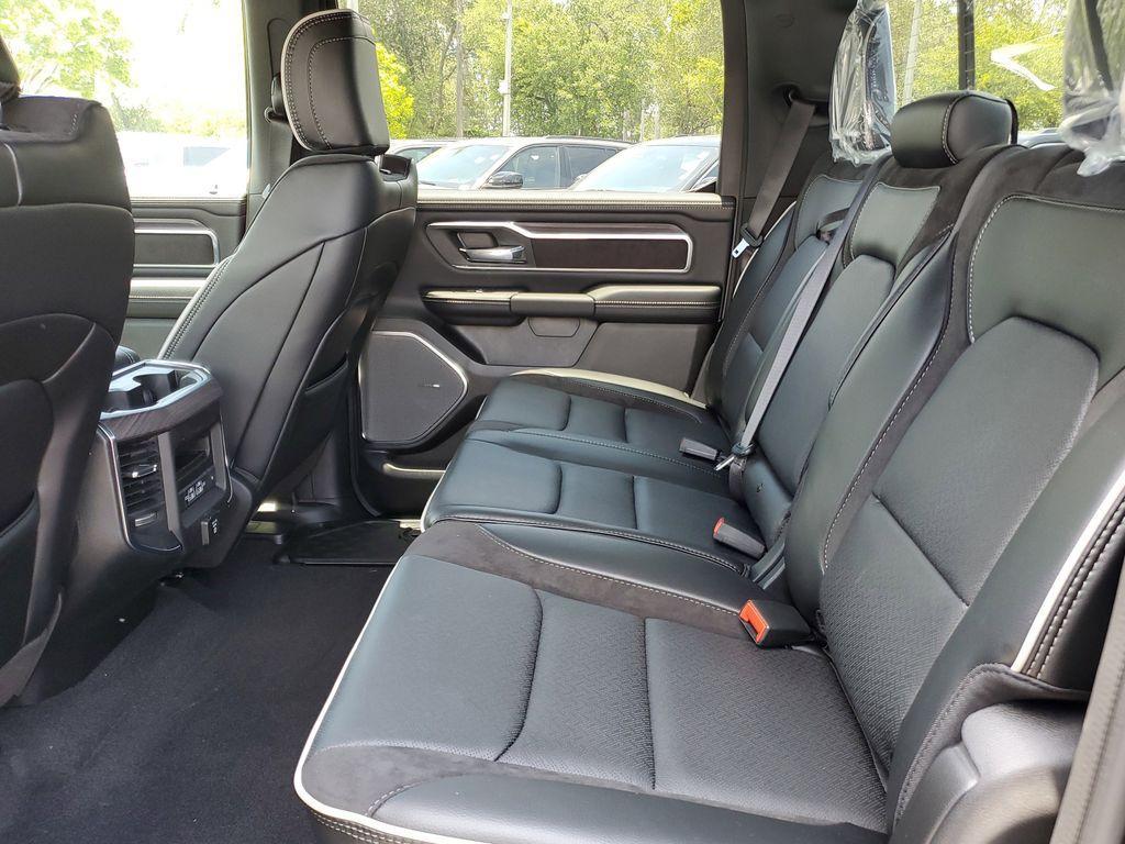 new 2025 Ram 1500 car, priced at $46,646