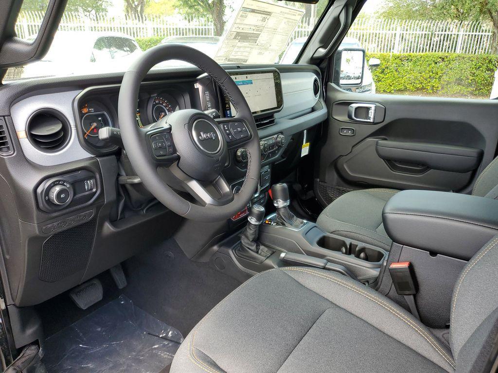 new 2025 Jeep Wrangler car, priced at $46,730