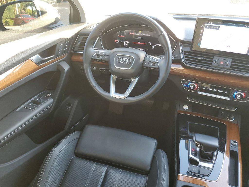 used 2021 Audi Q5 car, priced at $27,490