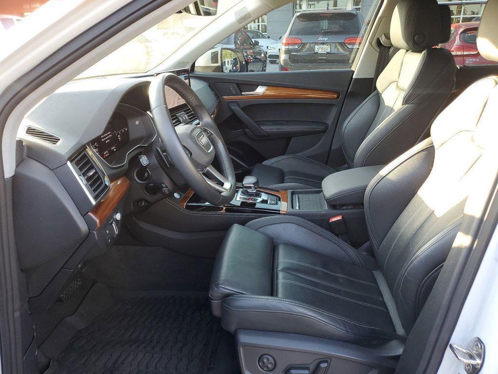 used 2021 Audi Q5 car, priced at $27,490