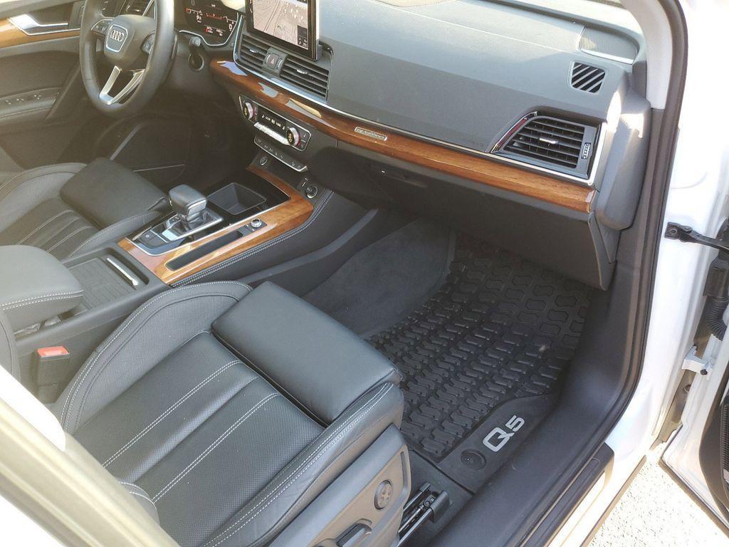 used 2021 Audi Q5 car, priced at $27,490
